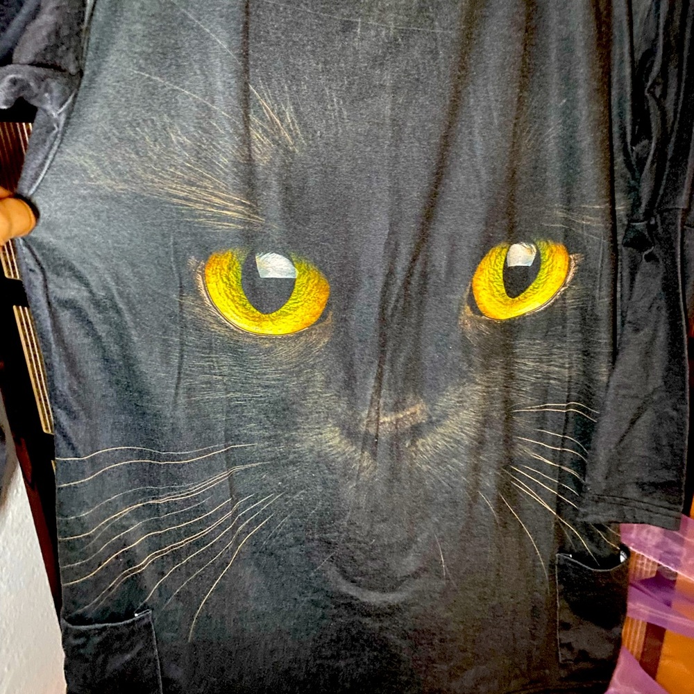 NWT BLACK CAT Snuggle Lounge Shirt